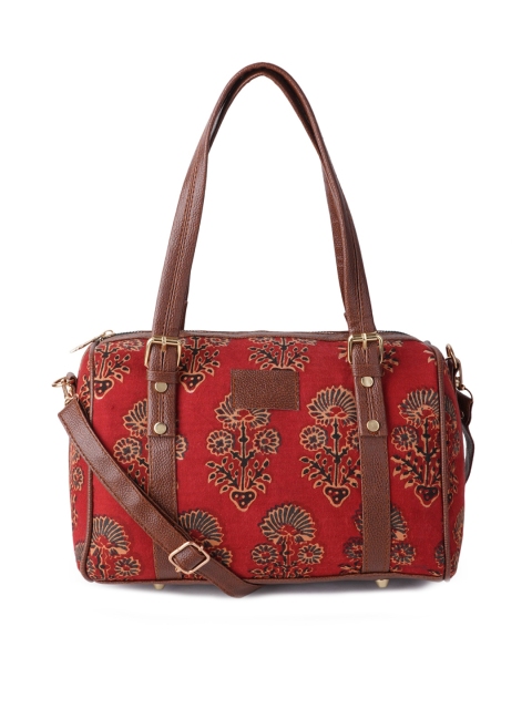 

Style SHOES Red Printed Shoulder Bag