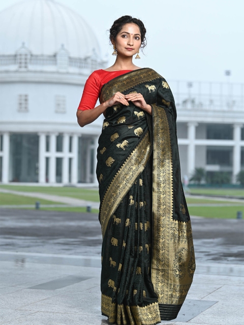 

BEATITUDE Green & Golden Ethnic Motifs Zari Silk Blend Banarasi Saree