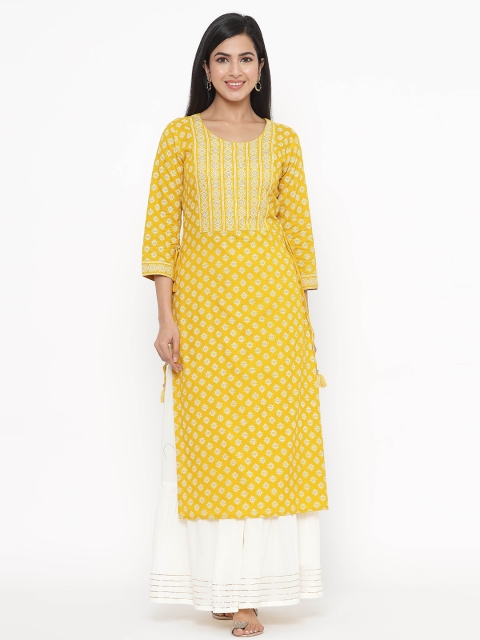 

JAVTA Women Yellow & Off White Geometric Printed Kurta