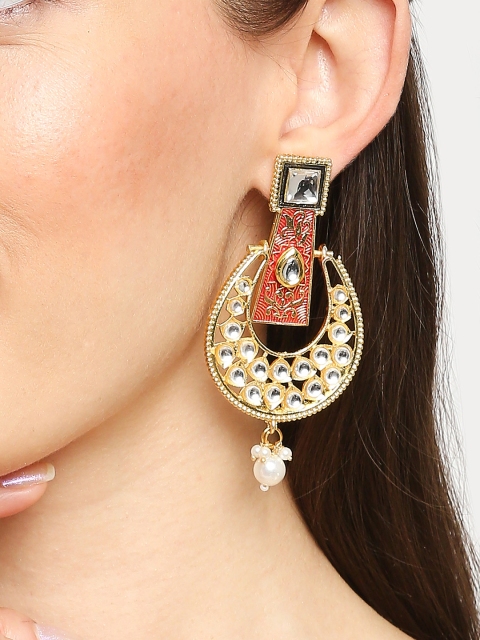 

OOMPH Gold-Toned Oval Chandbalis Earrings