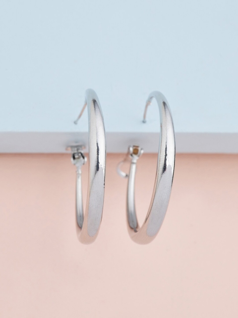 

Kushal's Fashion Jewellery Silver-Toned Circular Hoop Earrings