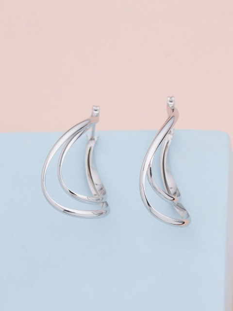 

Kushal's Fashion Jewellery Silver-Toned Oval Hoop Earrings