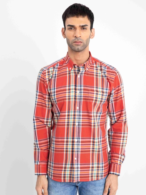 

Snitch Men Red Slim Fit Tartan Checks Checked Casual Shirt
