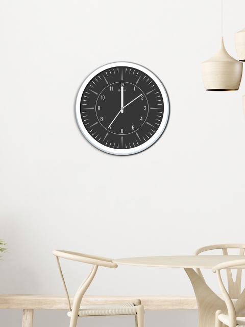 

WENS White & Black Contemporary Analogue Wall Clock