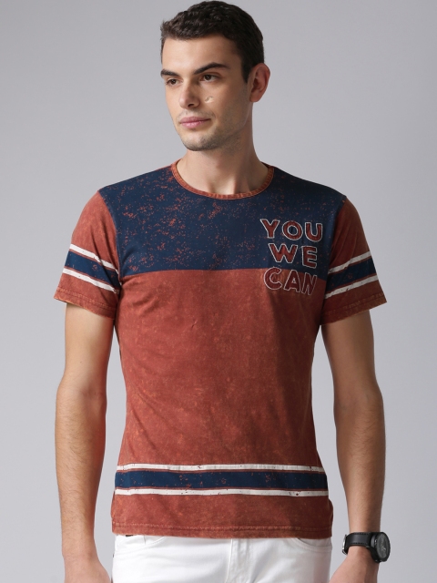 

YWC Men Brown Solid Round Neck T-shirt