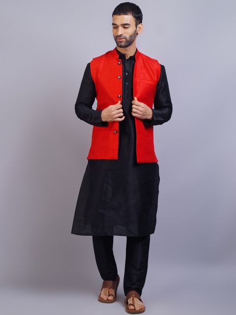 

GRACIT Men Black Dupion Silk Kurta with Pyjamas & Jacket