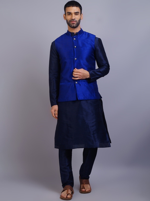 

GRACIT Men Navy Blue Dupion Silk Kurta with Pyjamas & Jacket