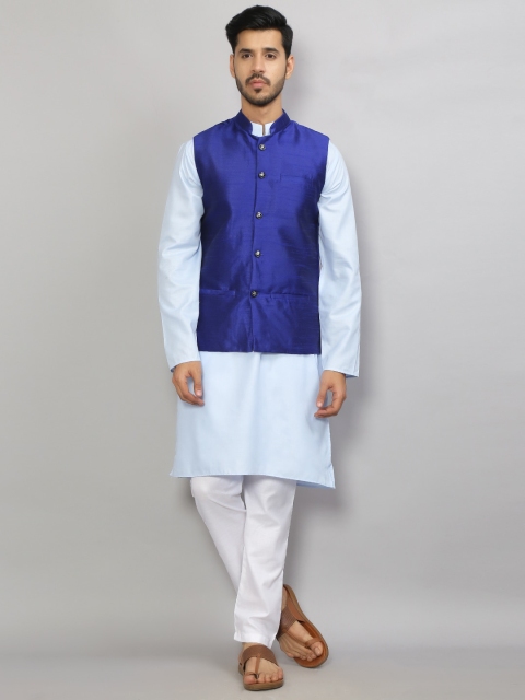 

GRACIT Men Turquoise Blue & Blue Kurta with Pyjamas & Nehru Jacket