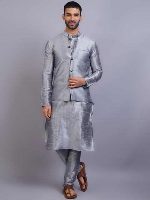 

GRACIT Men Silver-Toned Dupion Silk Kurta Pyjama Set With Nehru Jacket
