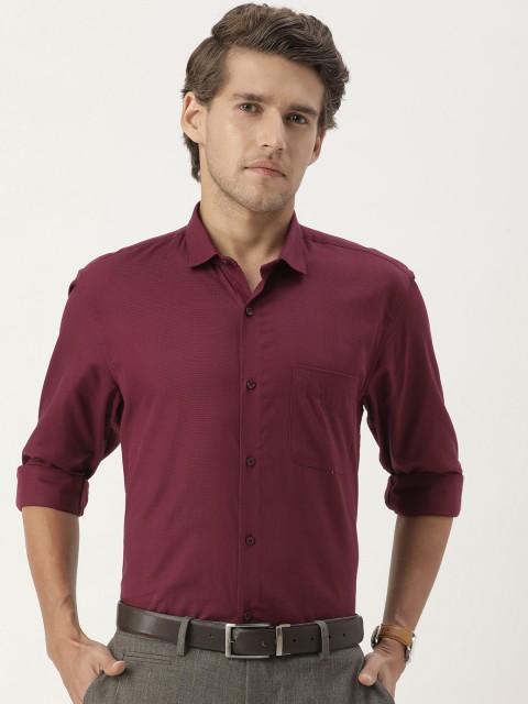 

Peter England Men Maroon Textured Nuvo Fit Formal Pure Cotton Shirt