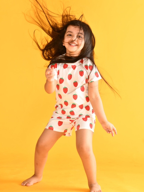 

Anthrilo Girls White & Red Printed Cotton Night suit
