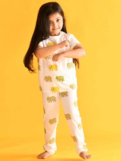 

Anthrilo Girls White & Brown Printed Cotton Night suit