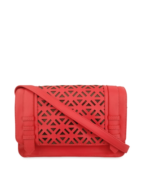 

Toteteca Red Sling Bag
