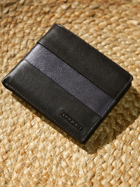 

Police Men Black & Navy Blue Leather Two Fold Wallet