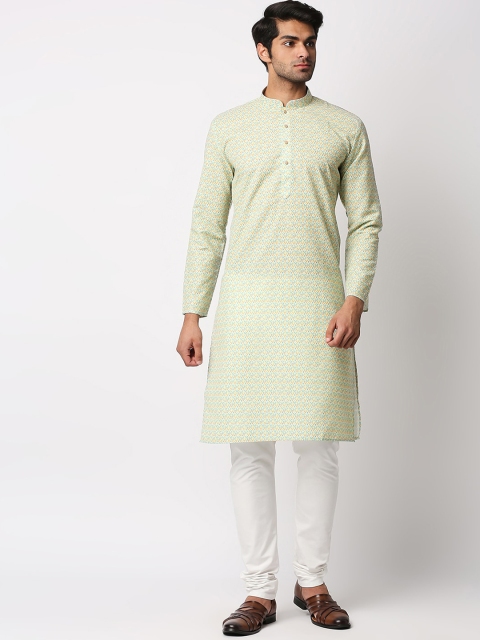 

MEWAR Men Green Printed Kurta with Pyjamas