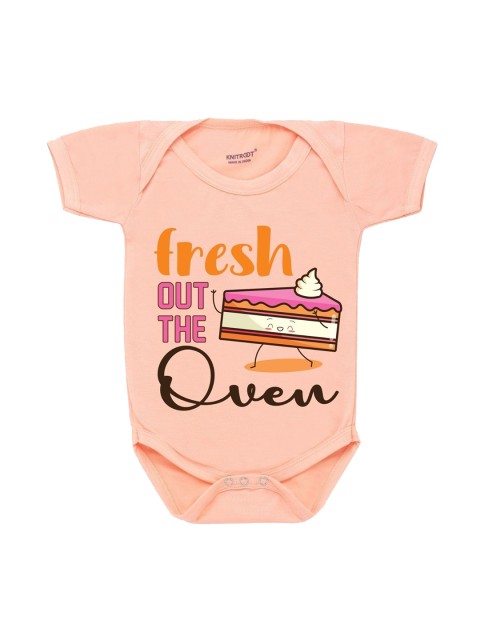 

KNITROOT Unisex Kids Peach Graphic Printed Bodysuit