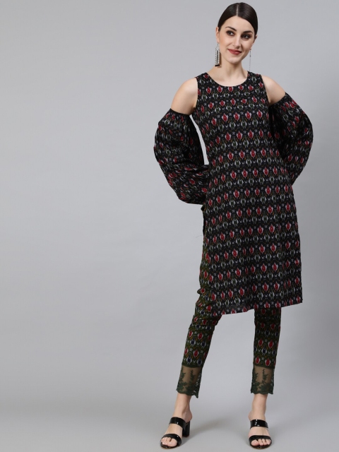 

Awadhi Women Black Patola Printed Pure Cotton Kurta with Trousers & Balloon Sleeve