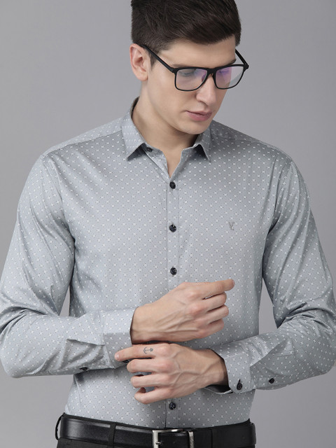 

V Dot Men Blue & White Printed Slim Fit Pure Cotton Formal Shirt