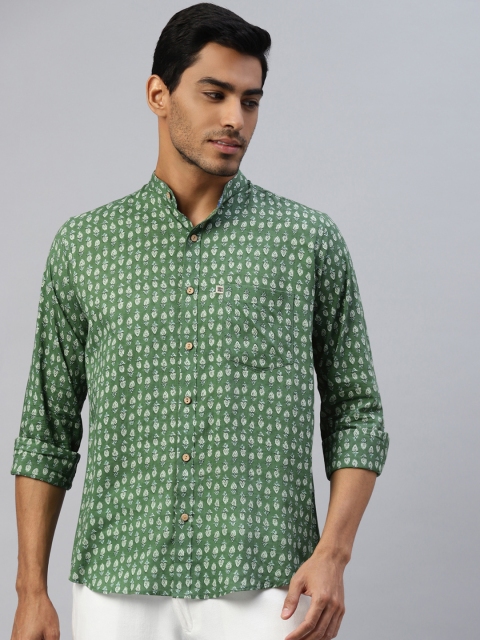 

Readiprint Fashions Men Green Ethnic Motifs Printed Casual Shirt