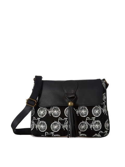 

Kanvas Katha Black Ethnic Motifs Printed Bowling Handheld Bag with Cut Work