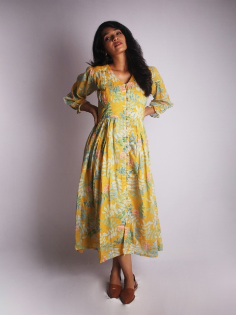 

Threeness Yellow Cotton Puff Sleeves Tropical Midi Dress