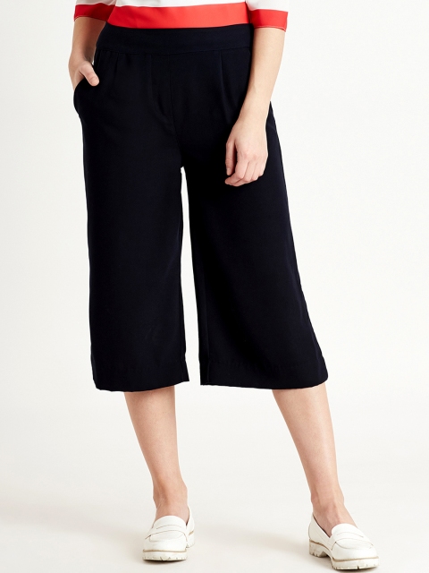 

COVER STORY Black Relaxed Fit Culottes