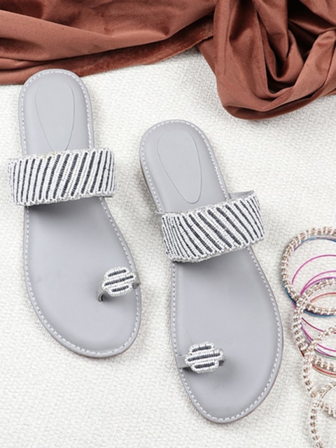 

THE WHITE POLE Women Grey Embellished Ethnic One Toe Flats