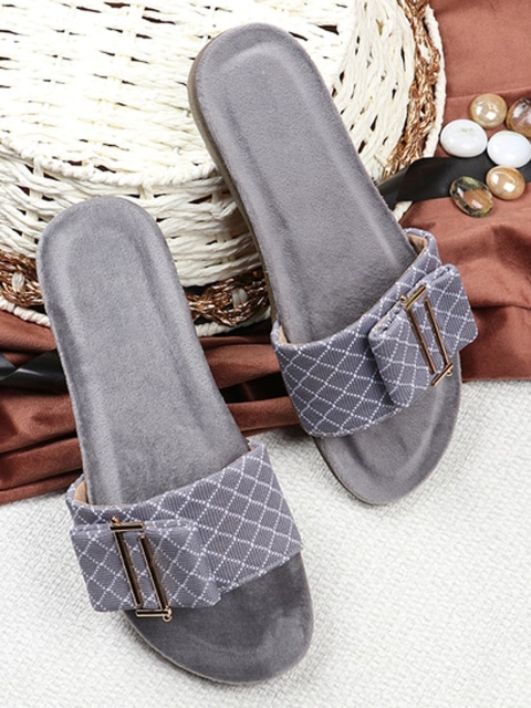 

THE WHITE POLE Women Grey Ethnic Open Toe Flats with Bows