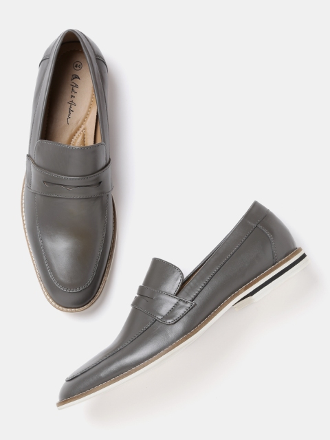 

Mast & Harbour Men Grey Loafers
