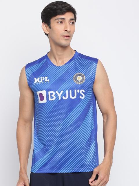 

MPL SPORTS Men Blue & White Typography Printed V-Neck Cotton T-shirt
