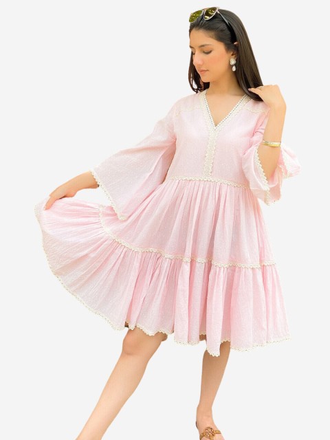 

Alaya By Stage3 Pink Dress