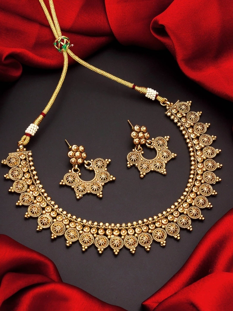

Aadita Gold-Plated Temple Choker Pearls Jewellery Set