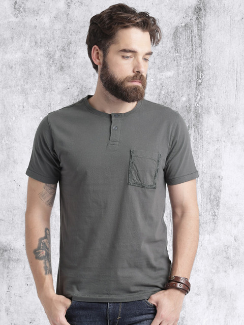 

Roadster Men Charcoal Grey Solid Henley Neck T-shirt