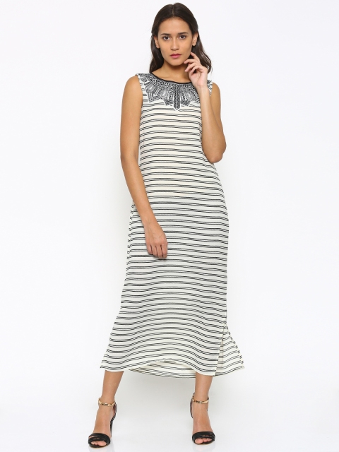 

Fusion Beats Women Off-White & Black Striped Maxi Dress