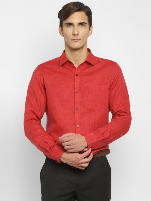

Turtle Men Maroon Slim Fit Casual Shirt