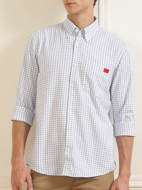 

HUGO Men White & Blue Checked Pure Cotton Casual Shirt