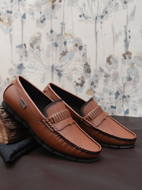 

Sir Corbett Men Tan Textured Loafers