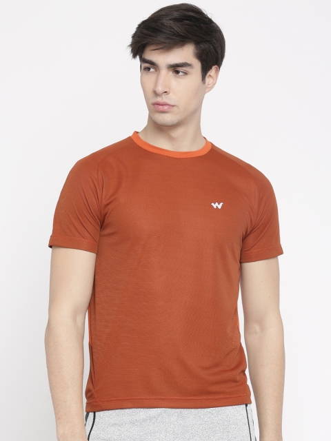 

Wildcraft Men Rust Orange Solid Round Neck Poly Crew Dual Shade T-shirt