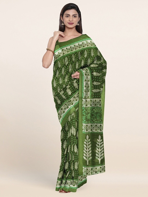 

Pothys Green & White Batik Printed Saree