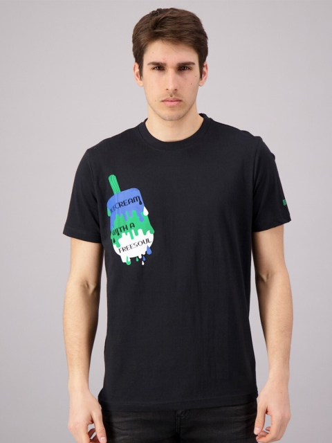 

FREESOUL Men Black Typography Placement Printed Pure Cotton T-shirt