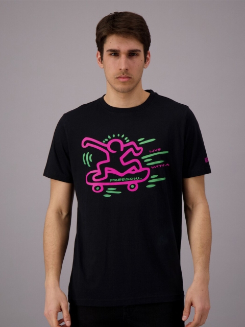 

FREESOUL Men Black Printed Pure Cotton T-shirt