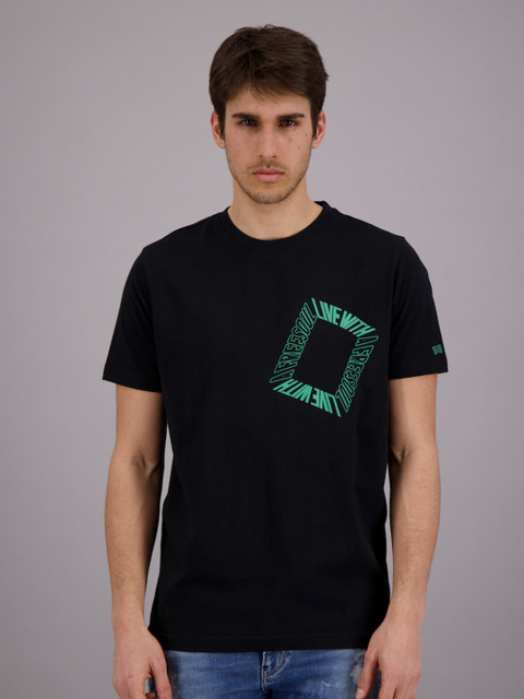 

FREESOUL Men Black Typography Printed T-shirt