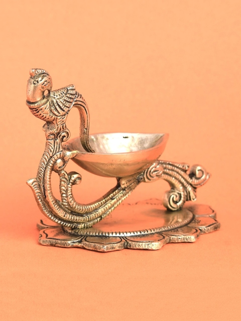 

Imli Street Gold-Toned Parrot Arch Flower Shaped Stand Diya