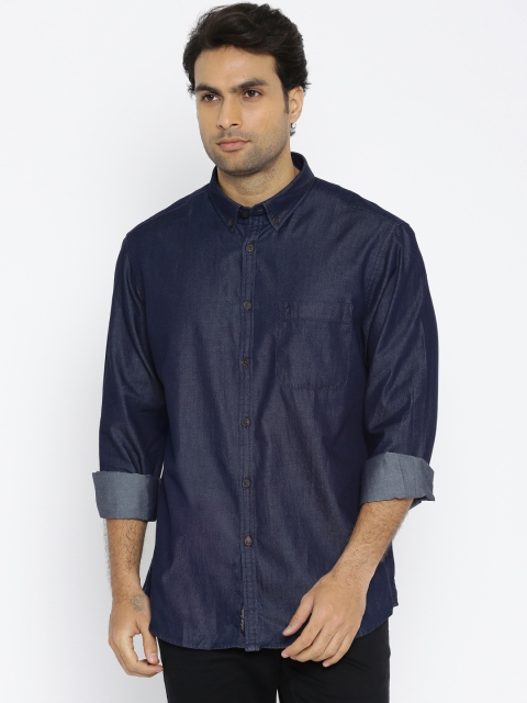 

Indian Terrain Men Navy Chambray Slim Fit Solid Casual Shirt, Navy blue