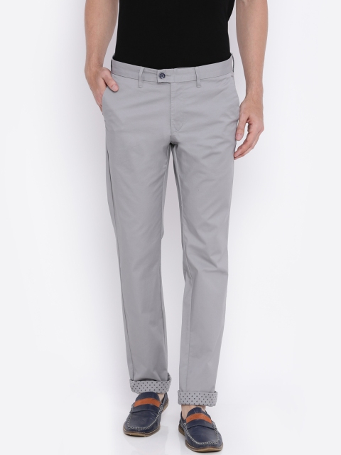 

Indian Terrain Men Grey Solid Low-Rise Brooklyn Slim Fit Chinos