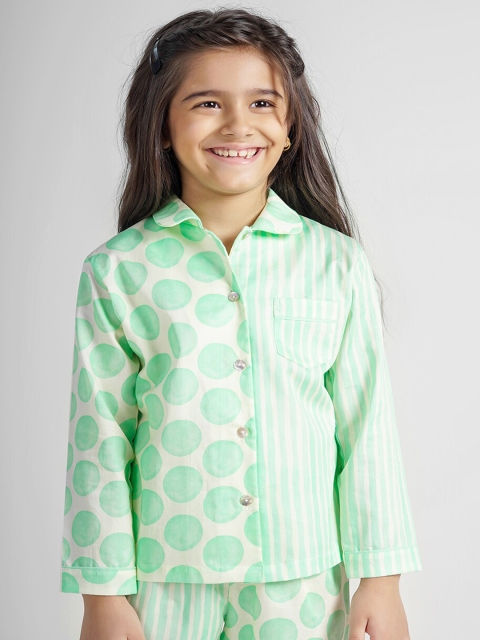 

THE PINK ELEPHANT Girls Green & White Printed Night suit