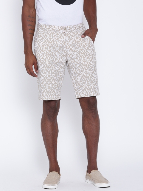 

United Colors of Benetton Men Beige Printed Slim Shorts