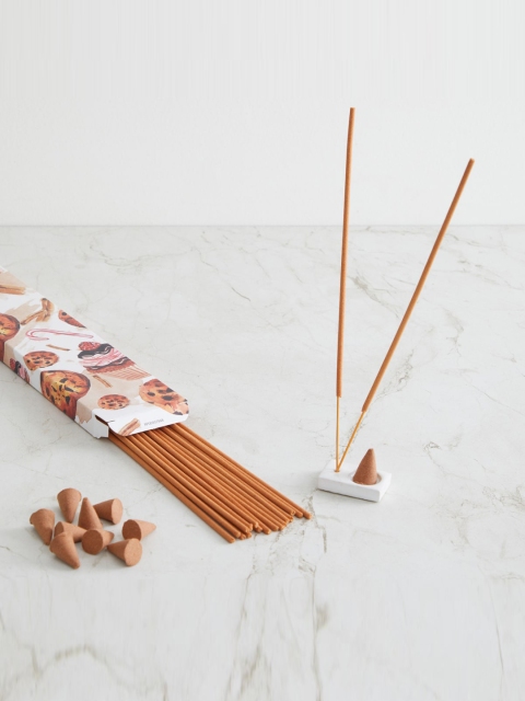 

Home Centre Peach Incense Bamboo Sticks
