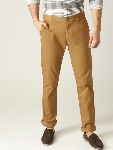 

United Colors of Benetton Men Khaki Slim Fit Casual Trousers