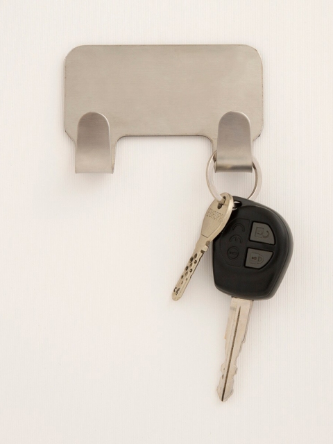 

Home Centre Orion Medallion White Stainless Steel Solid Adhesive Hook